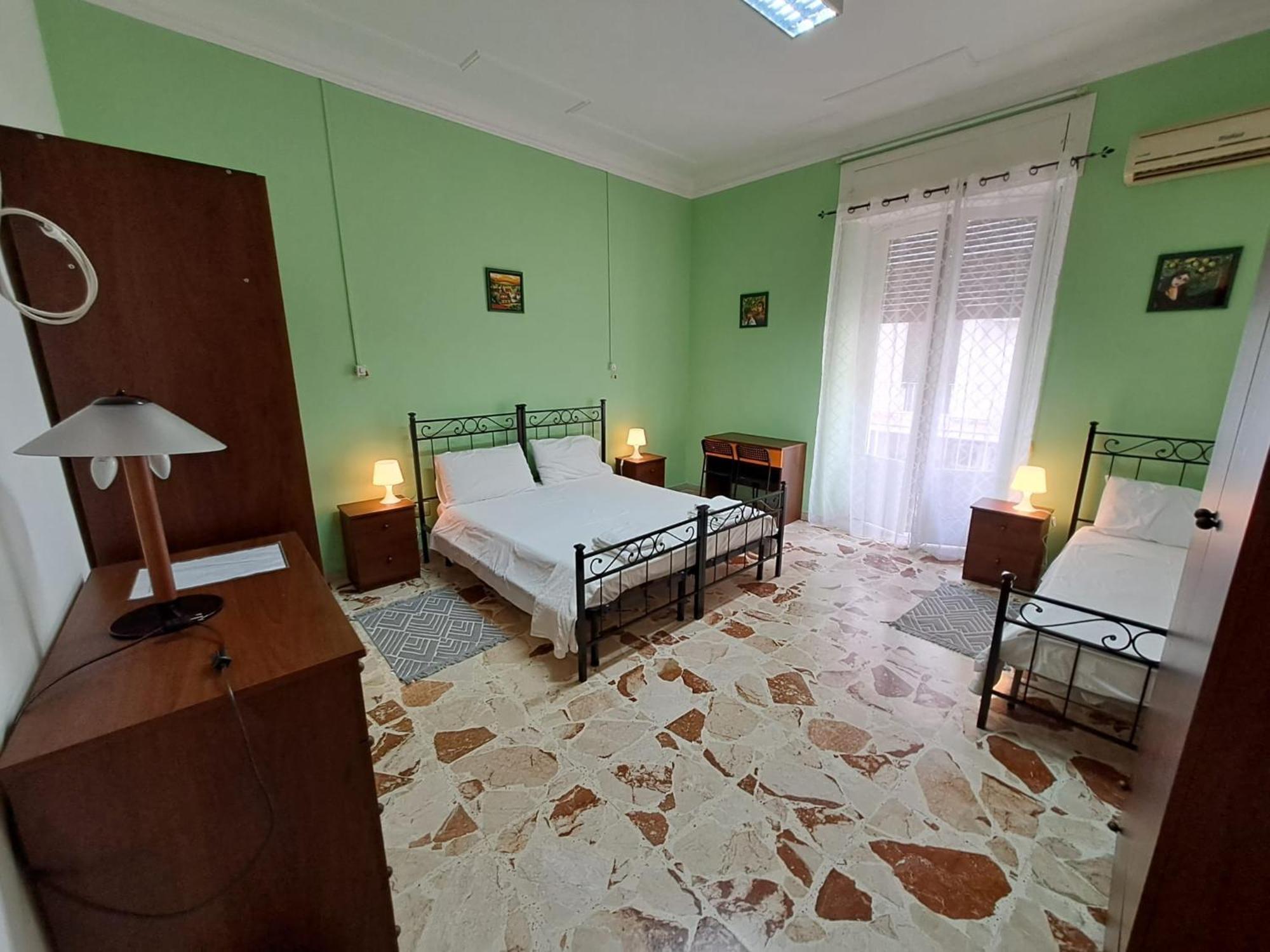 B&B Domus Pina คาตาเนีย ภายนอก รูปภาพ