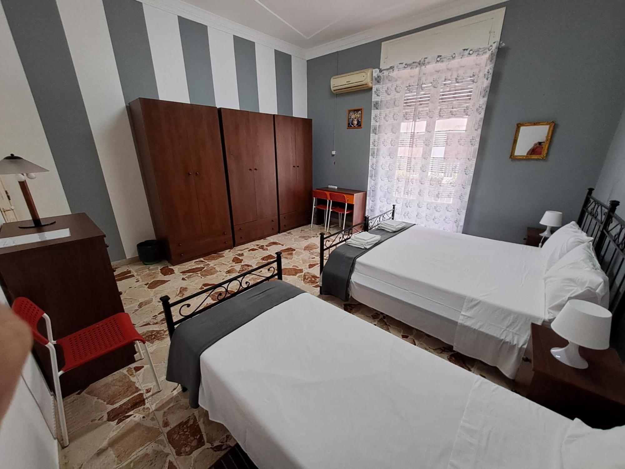 B&B Domus Pina คาตาเนีย ภายนอก รูปภาพ